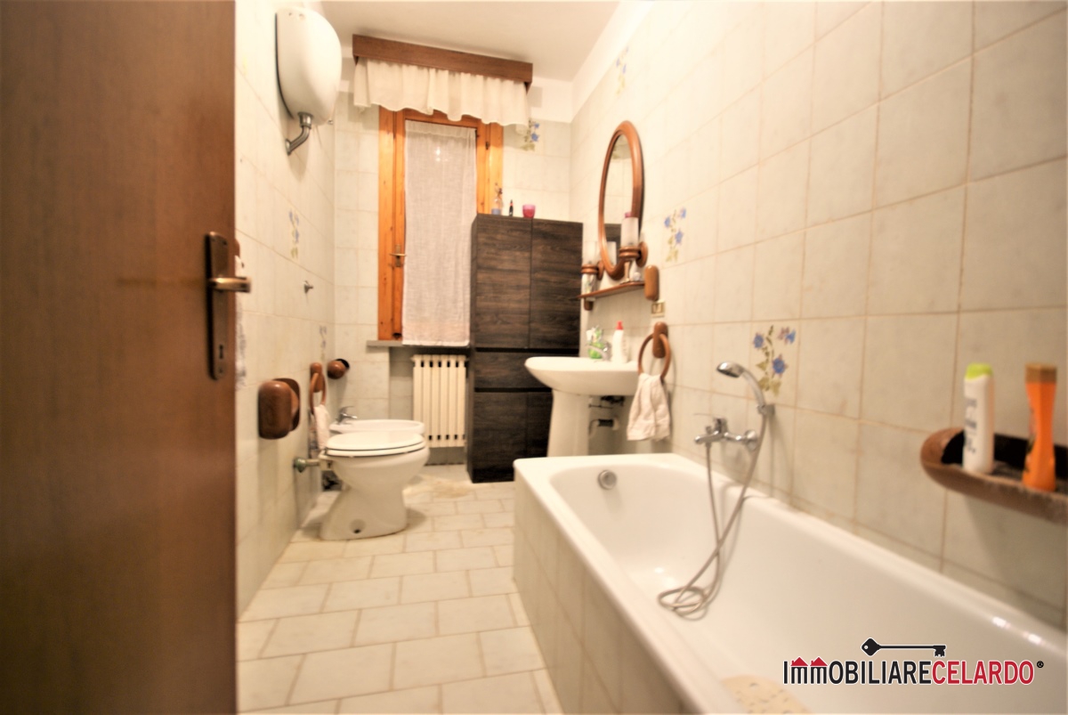 2 Bed, ApartmentFor Sale, Siena, Toscana