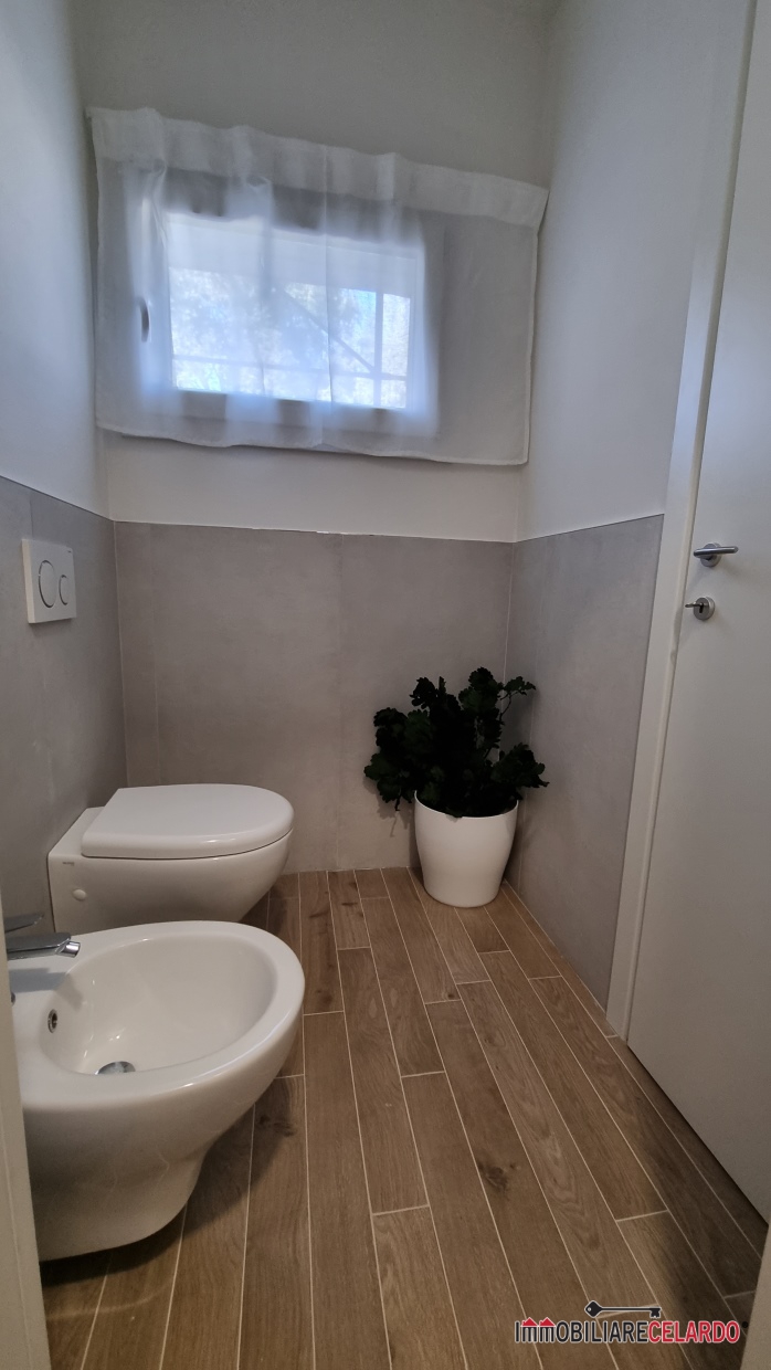 2 Bed, ApartmentFor Sale, Siena, Toscana