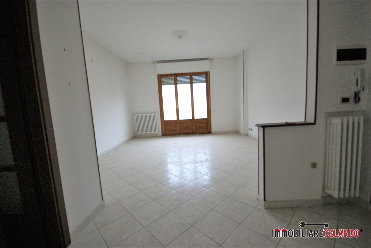 2 Bed, ApartmentFor Sale, Poggibonsi, Siena, Toscana