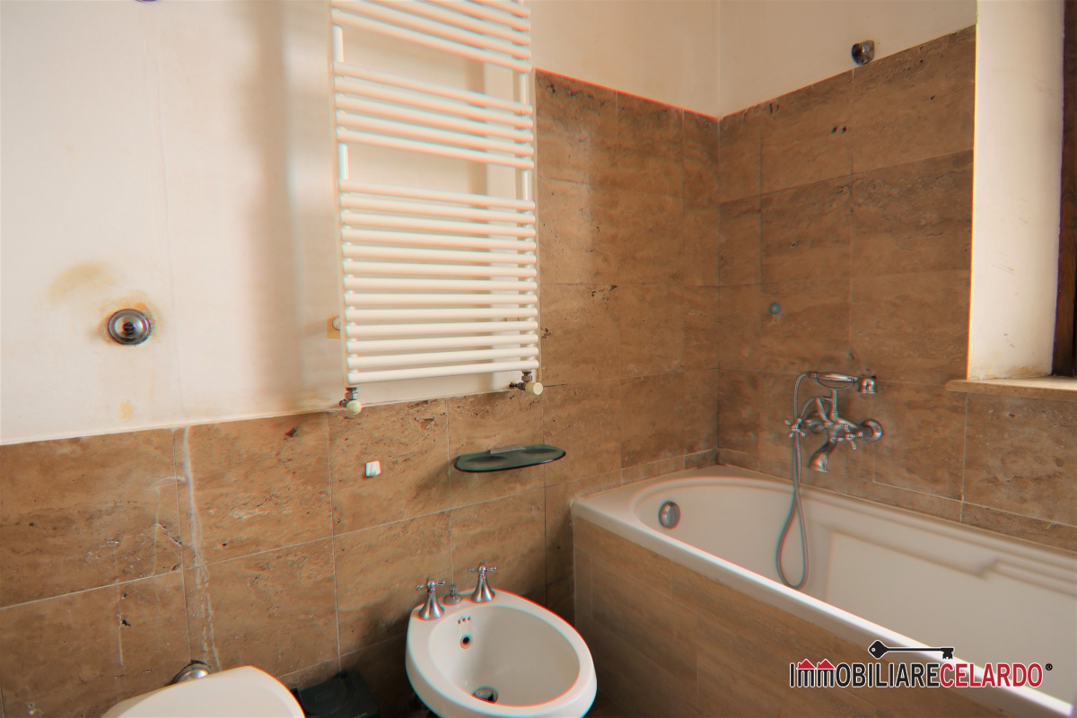 2 Bed, ApartmentFor Sale, Siena, Toscana