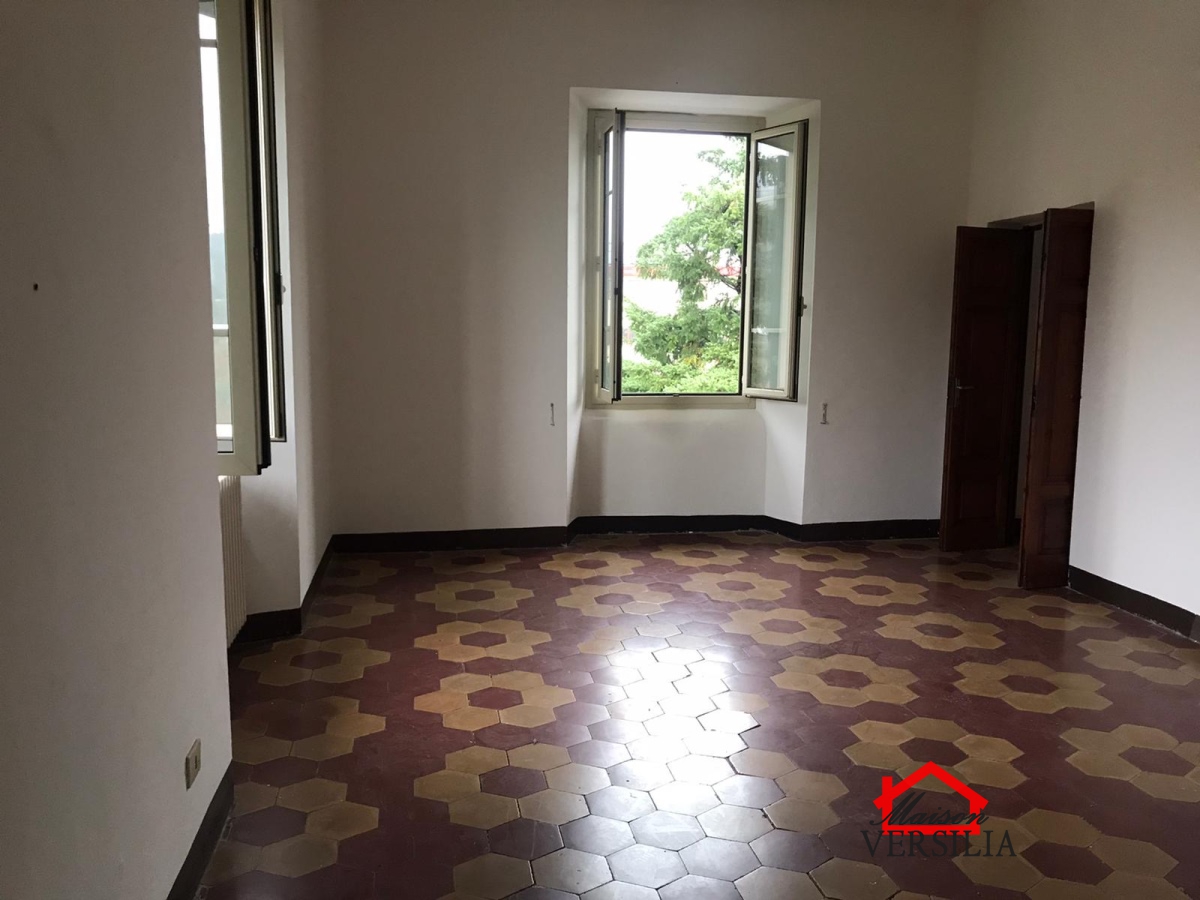 4 Bed, ApartmentFor Sale, Pontremoli, Toscana 4 Bed, ApartmentFor Sale, Pontremoli, Toscana