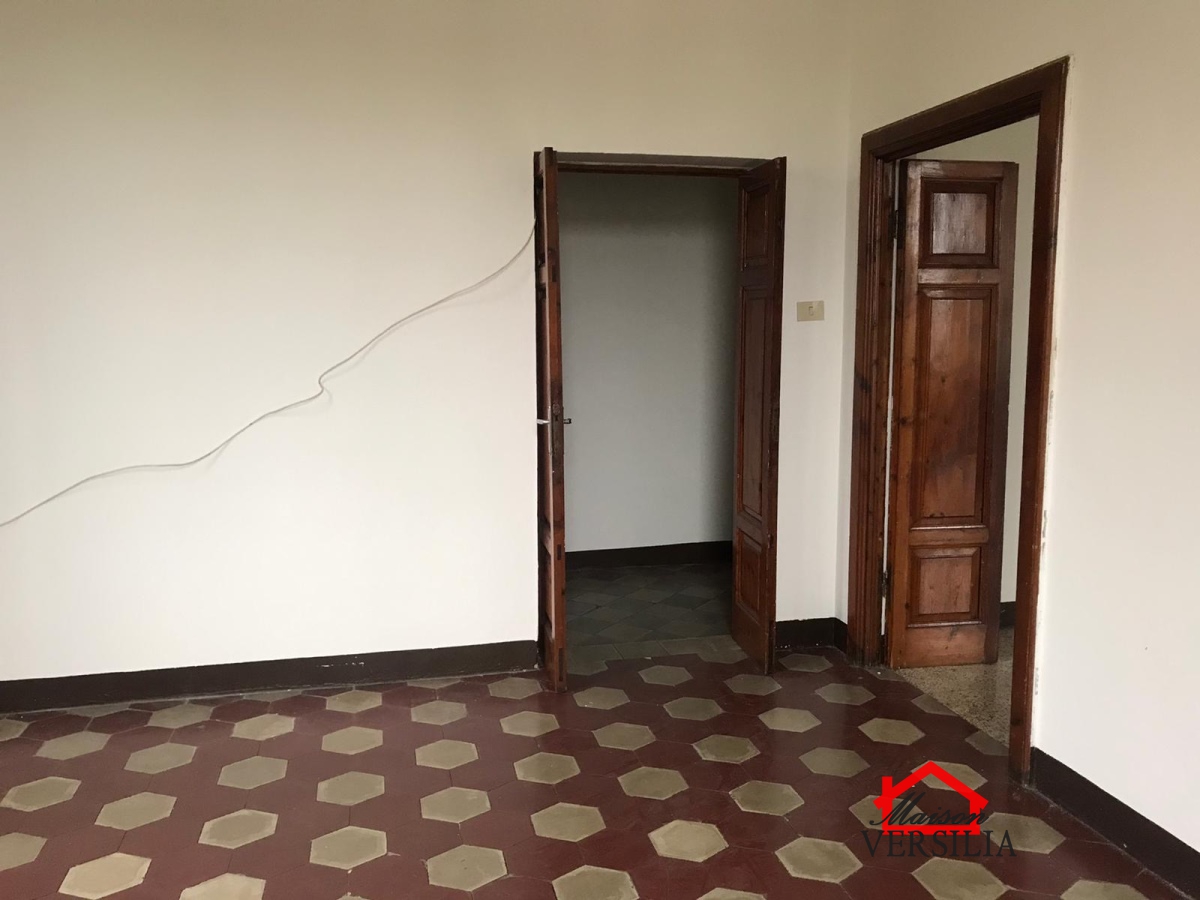 4 Bed, ApartmentFor Sale, Pontremoli, Toscana 4 Bed, ApartmentFor Sale, Pontremoli, Toscana