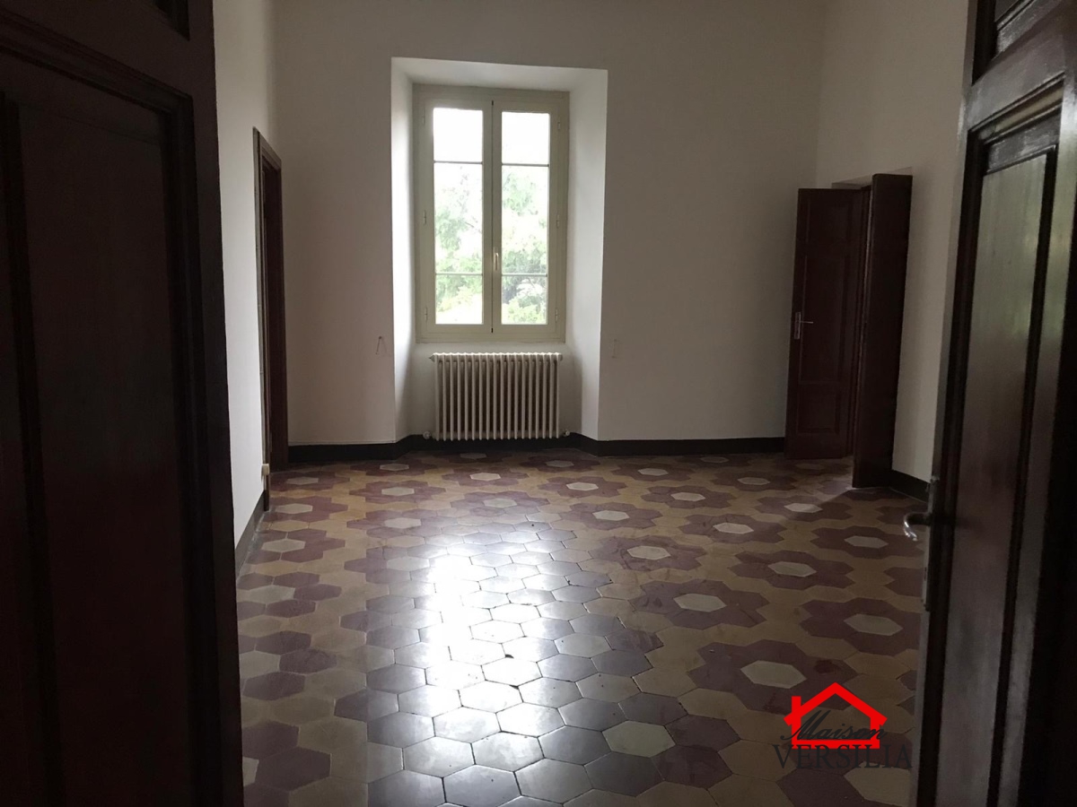 4 Bed, ApartmentFor Sale, Pontremoli, Toscana 4 Bed, ApartmentFor Sale, Pontremoli, Toscana