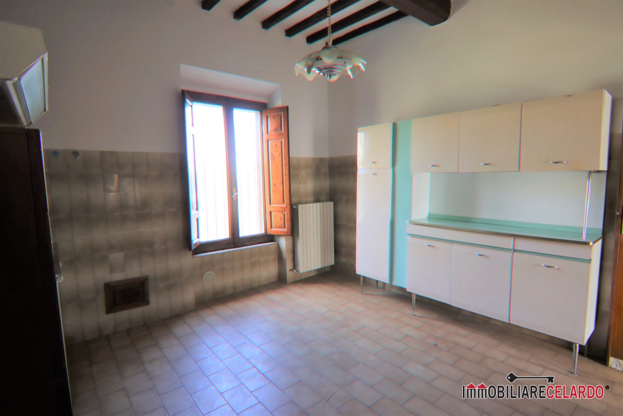 4 Bed, ApartmentFor Sale, Siena, Toscana