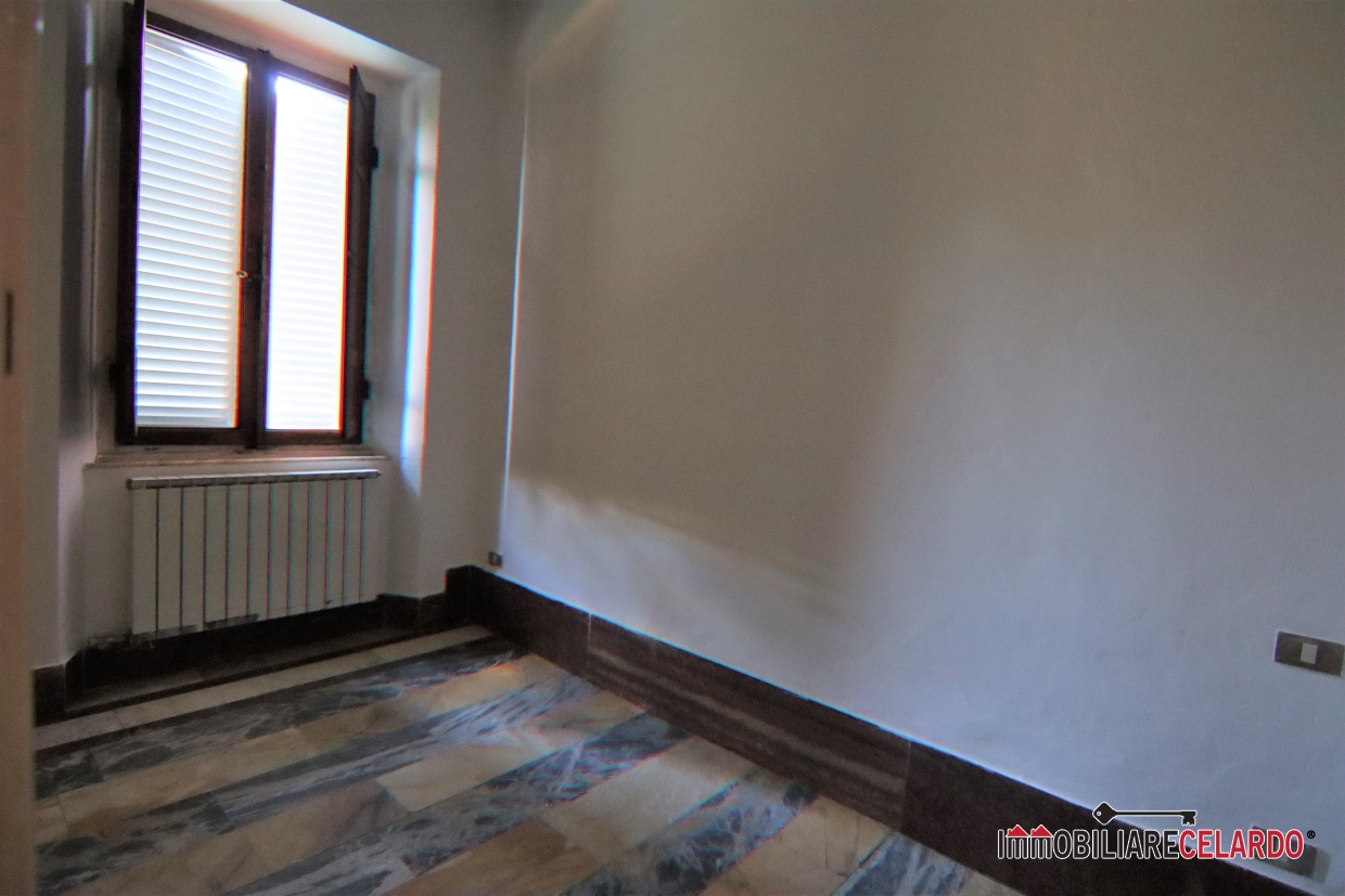 4 Bed, ApartmentFor Sale, Siena, Toscana