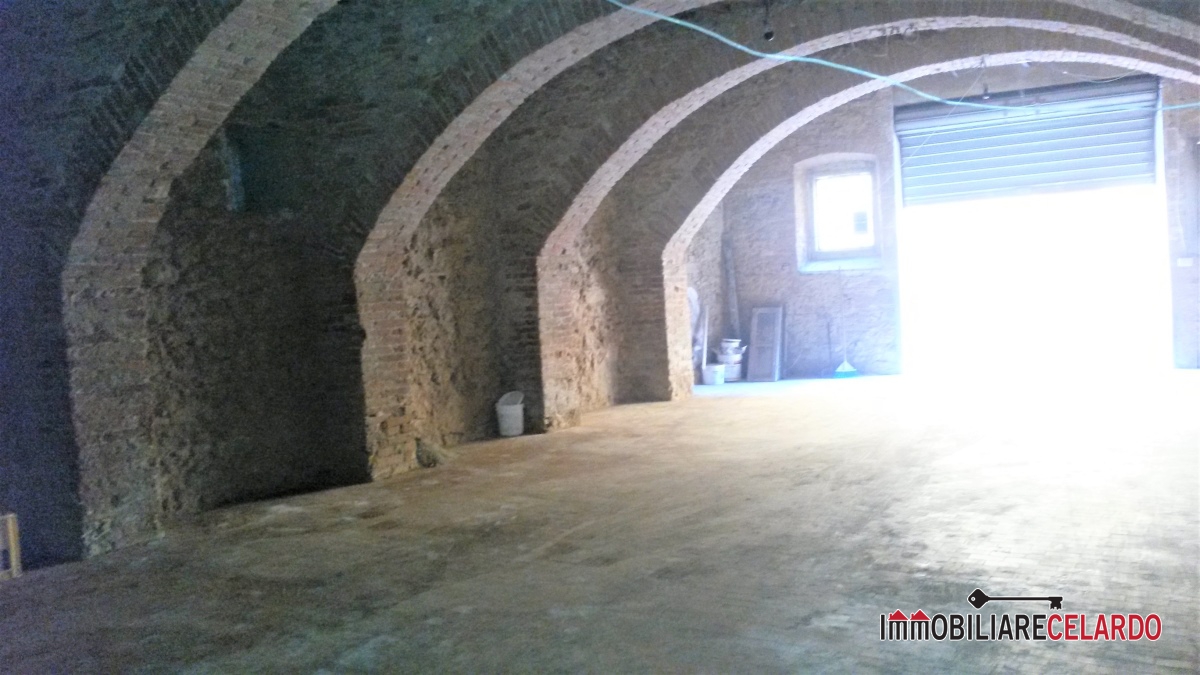 Commercial Property, For Sale