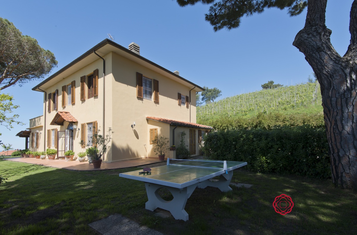 6 Bed, HouseFor Sale, Lucca, Toscana