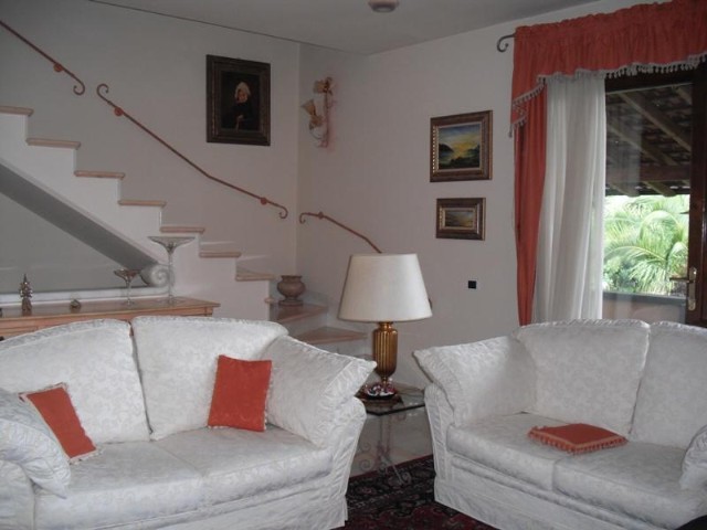 2 Bed, HouseFor Sale, Marina di Massa, Toscana