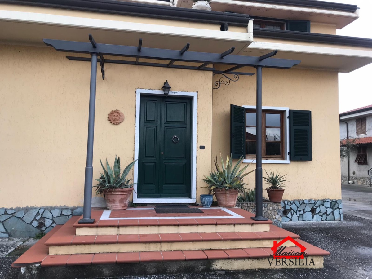 4 Bed, HouseFor Sale, Carrara, Toscana