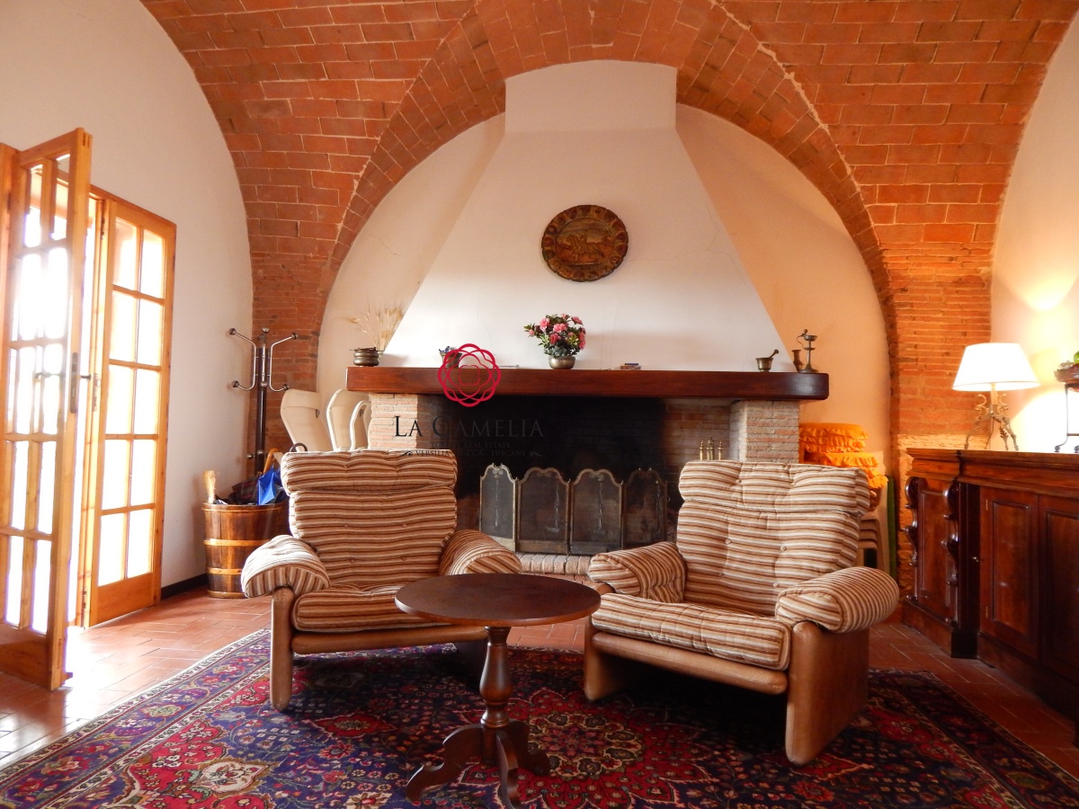 10 Bed, HouseFor Sale, Capannoli, Pisa, Toscana 10 Bed, HouseFor Sale, Capannoli, Pisa, Toscana