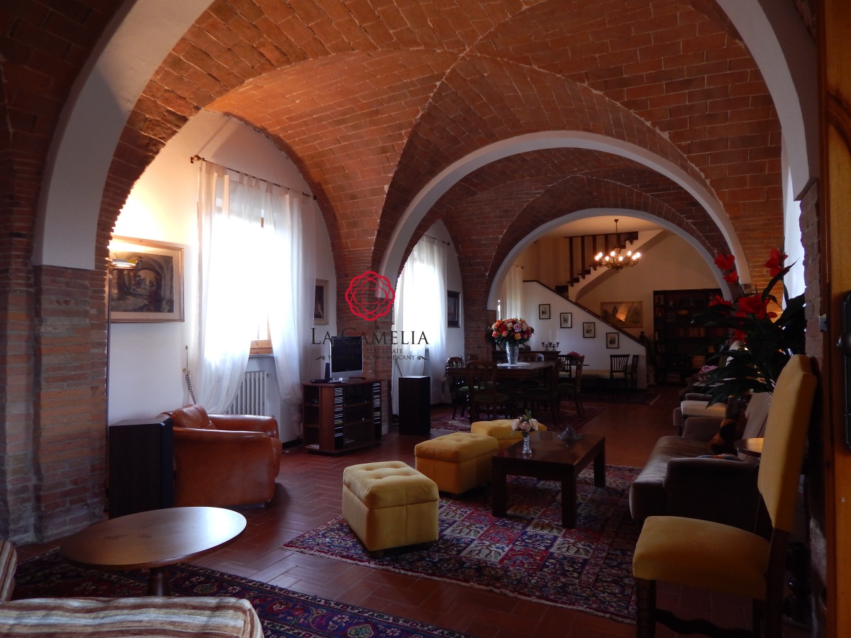 10 Bed, HouseFor Sale, Capannoli, Pisa, Toscana 10 Bed, HouseFor Sale, Capannoli, Pisa, Toscana