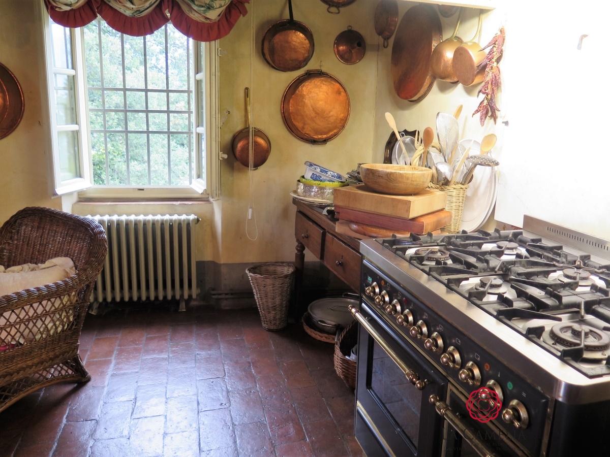 6 Bed, HouseFor Sale, Camaiore, Lucca, Toscana 6 Bed, HouseFor Sale, Camaiore, Lucca, Toscana