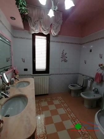 6 Bed, HouseFor Sale, Lucca, Lucca, Toscana