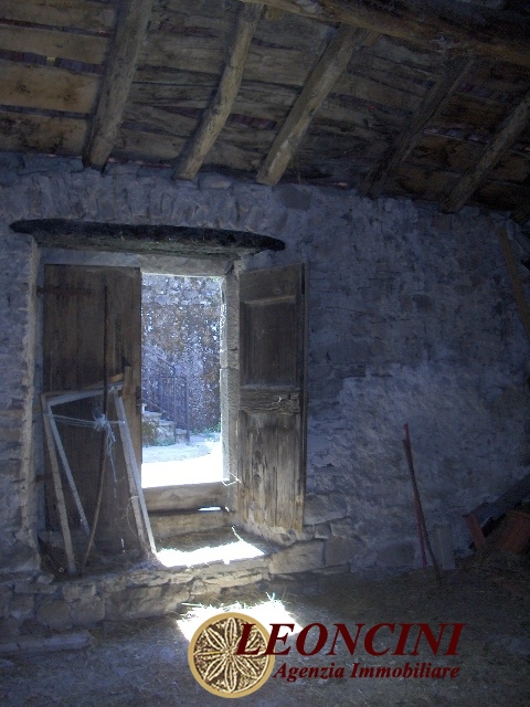 HouseFor Sale, Pontremoli, Toscana