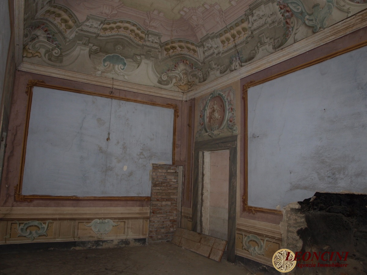 Commercial Property, For Sale