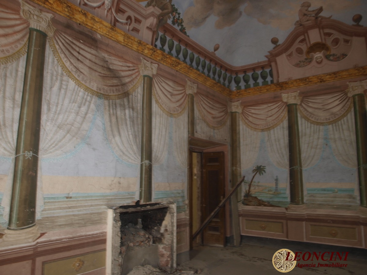 Commercial Property, For Sale