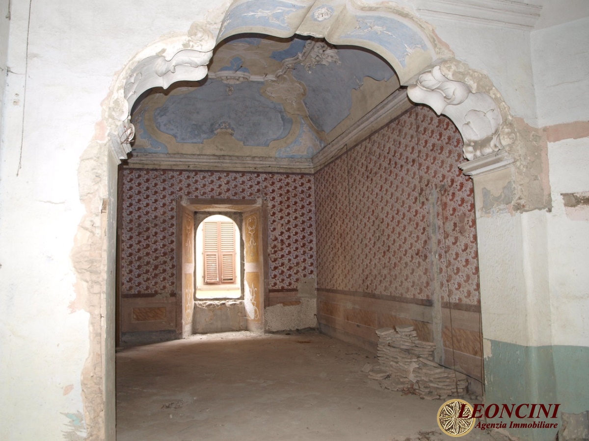 Commercial Property, For Sale