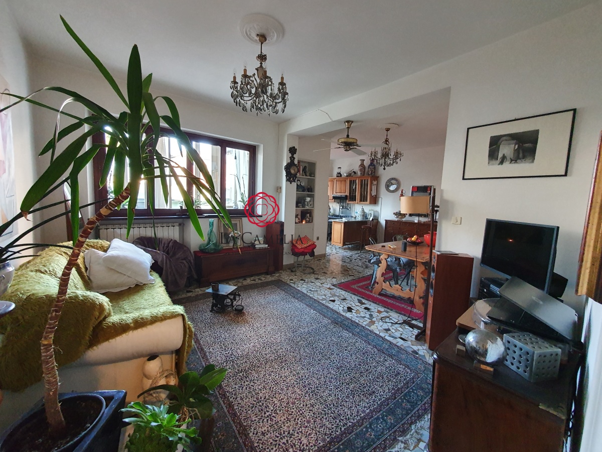 2 Bed, ApartmentFor Sale, Viareggio, Lucca, Toscana