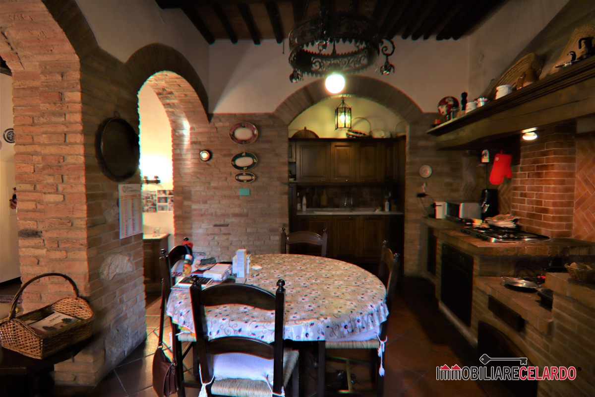 4 Bed, ApartmentFor Sale, San Gimignano, Siena, Toscana