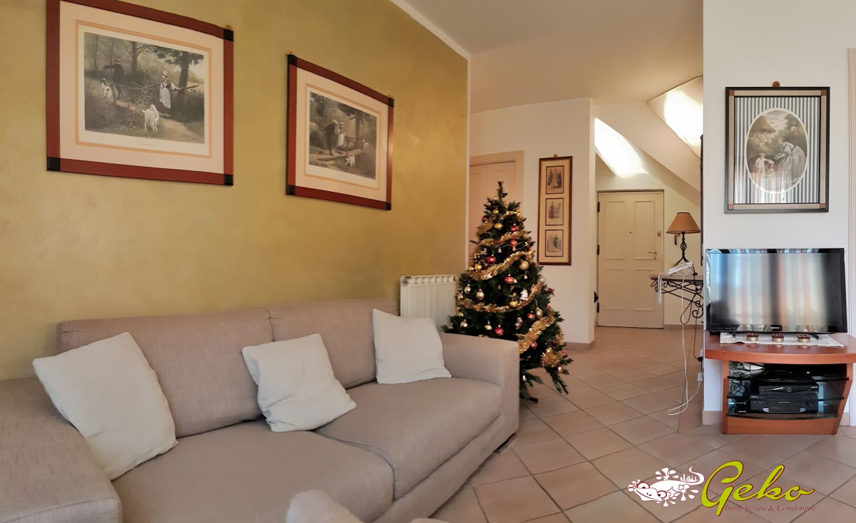 2 Bed, ApartmentFor Sale, San Gimignano, Siena, Toscana 2 Bed, ApartmentFor Sale, San Gimignano, Siena, Toscana