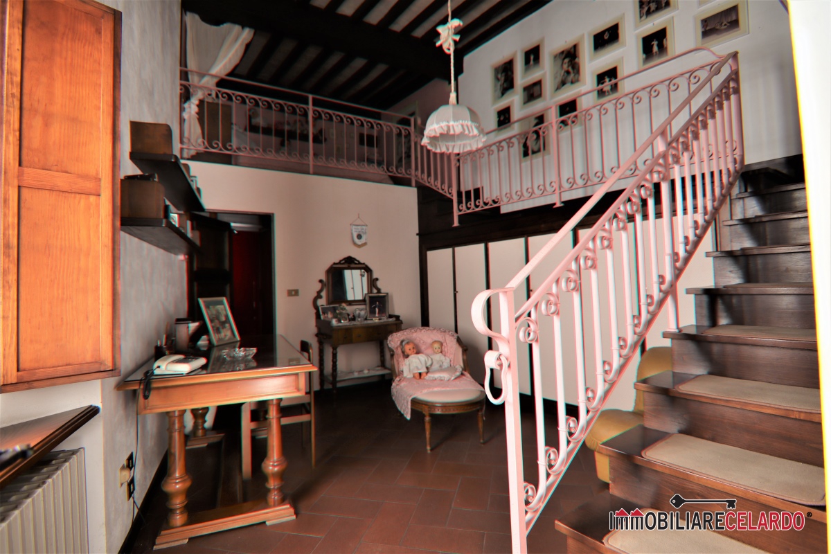 4 Bed, ApartmentFor Sale, San Gimignano, Siena, Toscana 4 Bed, ApartmentFor Sale, San Gimignano, Siena, Toscana