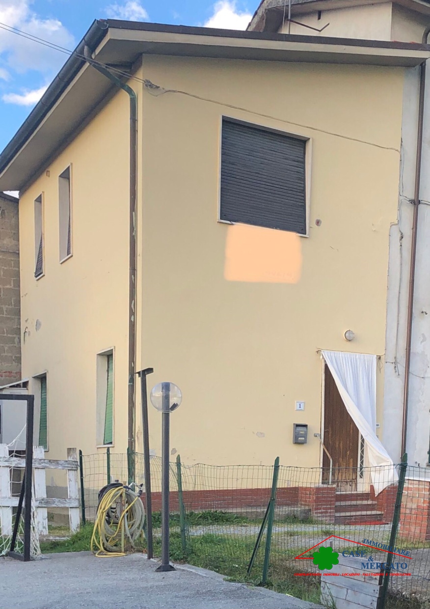 2 Bed, HouseFor Sale, Lucca, Toscana