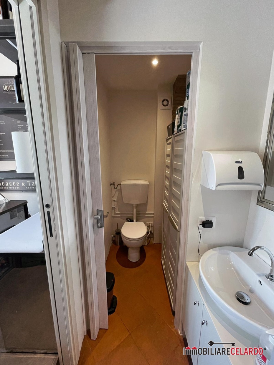 Commercial Property, For Sale