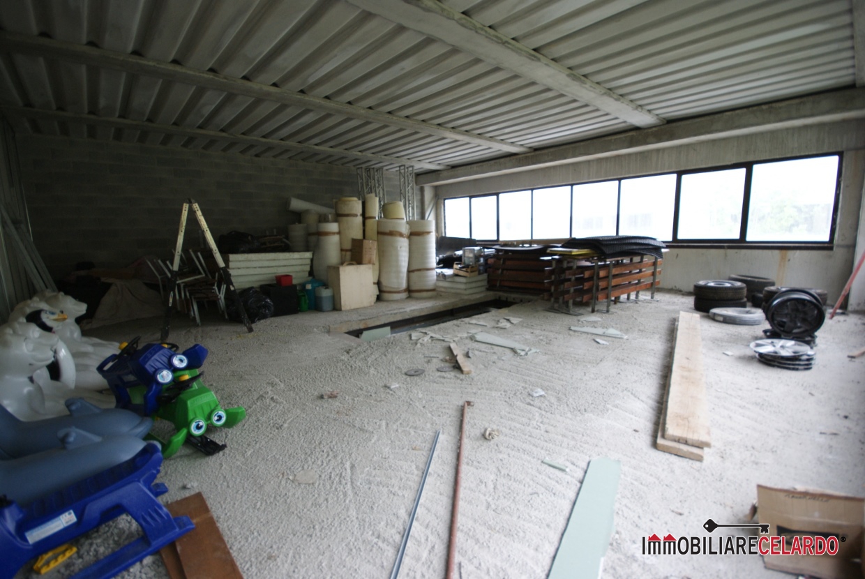 Commercial Property, For Sale