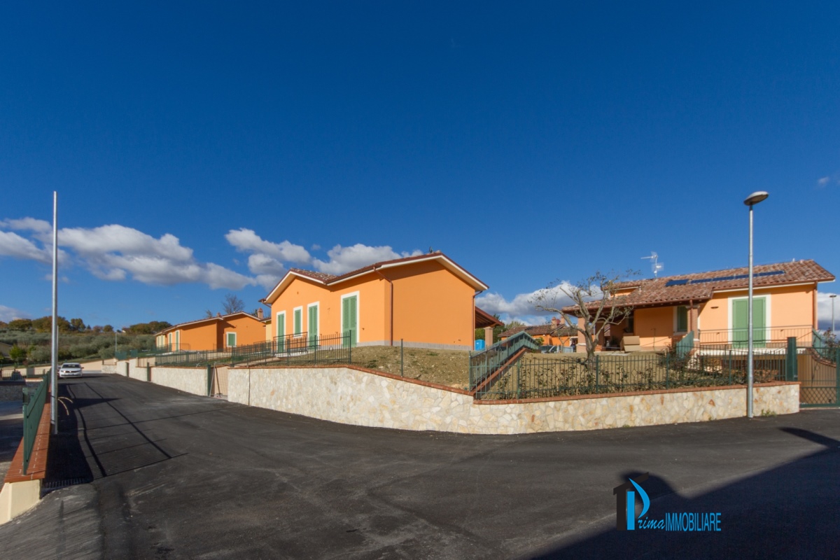 HouseFor Sale, Acquasparta, Terni, Umbria