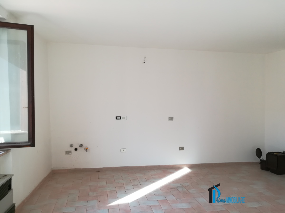 1 Bed, ApartmentFor Sale, Terni, Terni, Umbria