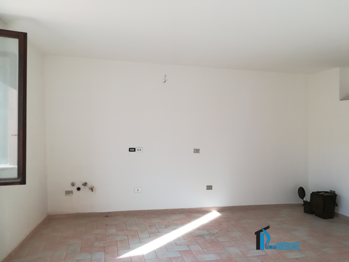 1 Bed, ApartmentFor Sale, Terni, Terni, Umbria