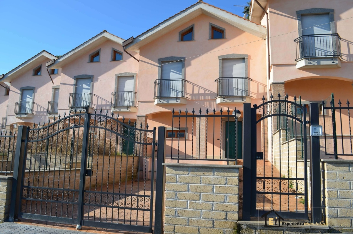 3 Bed, HouseFor Sale, Forano, Rieti, Lazio