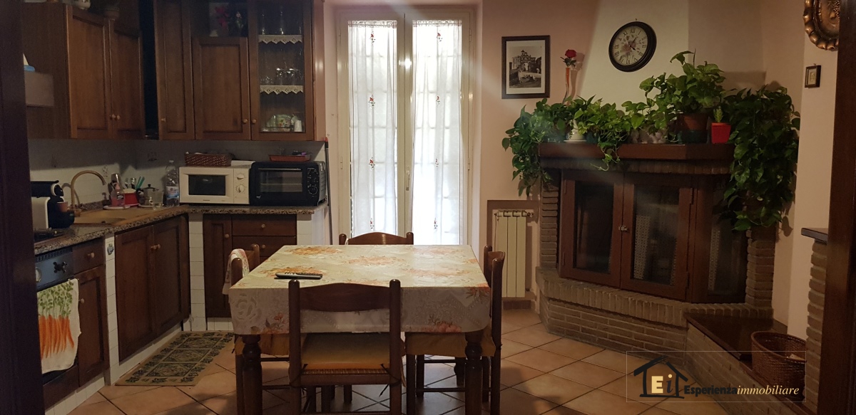 4 Bed, HouseFor Sale, Gavignano, Rieti, Lazio 4 Bed, HouseFor Sale, Gavignano, Rieti, Lazio