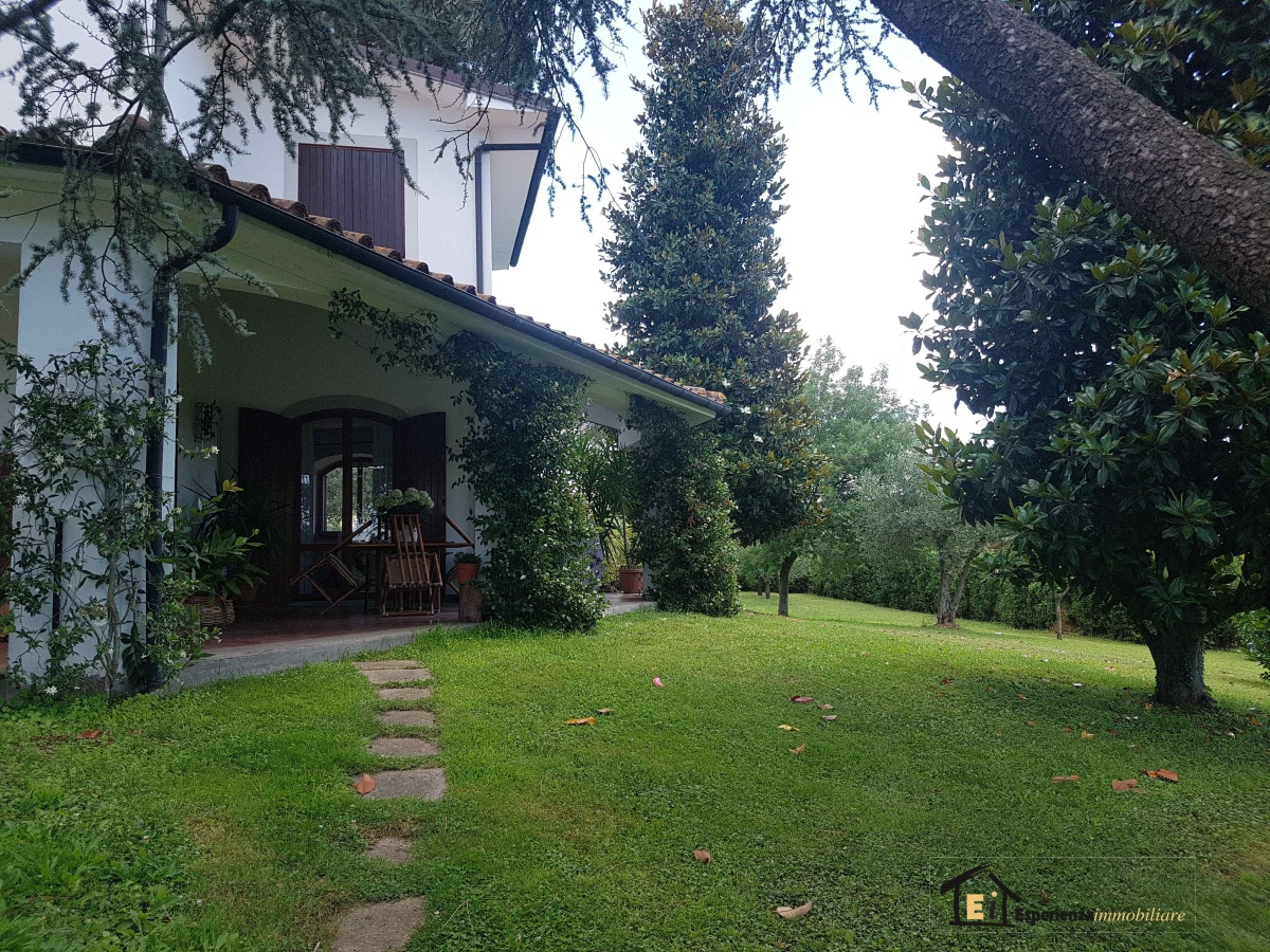 4 Bed, HouseFor Sale, Rieti, Lazio 4 Bed, HouseFor Sale, Rieti, Lazio