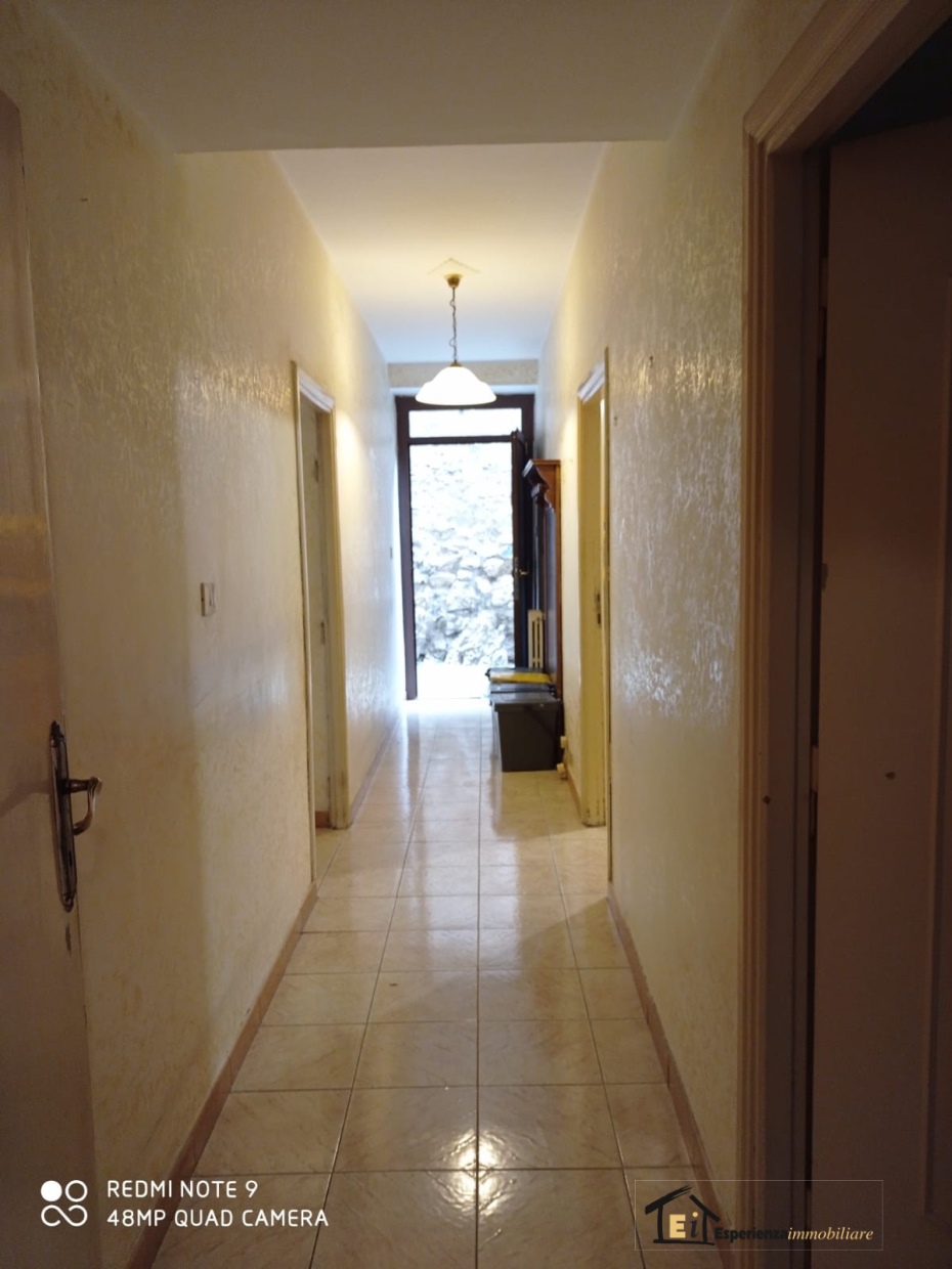 2 Bed, ApartmentFor Sale, Casperia, Rieti, Lazio