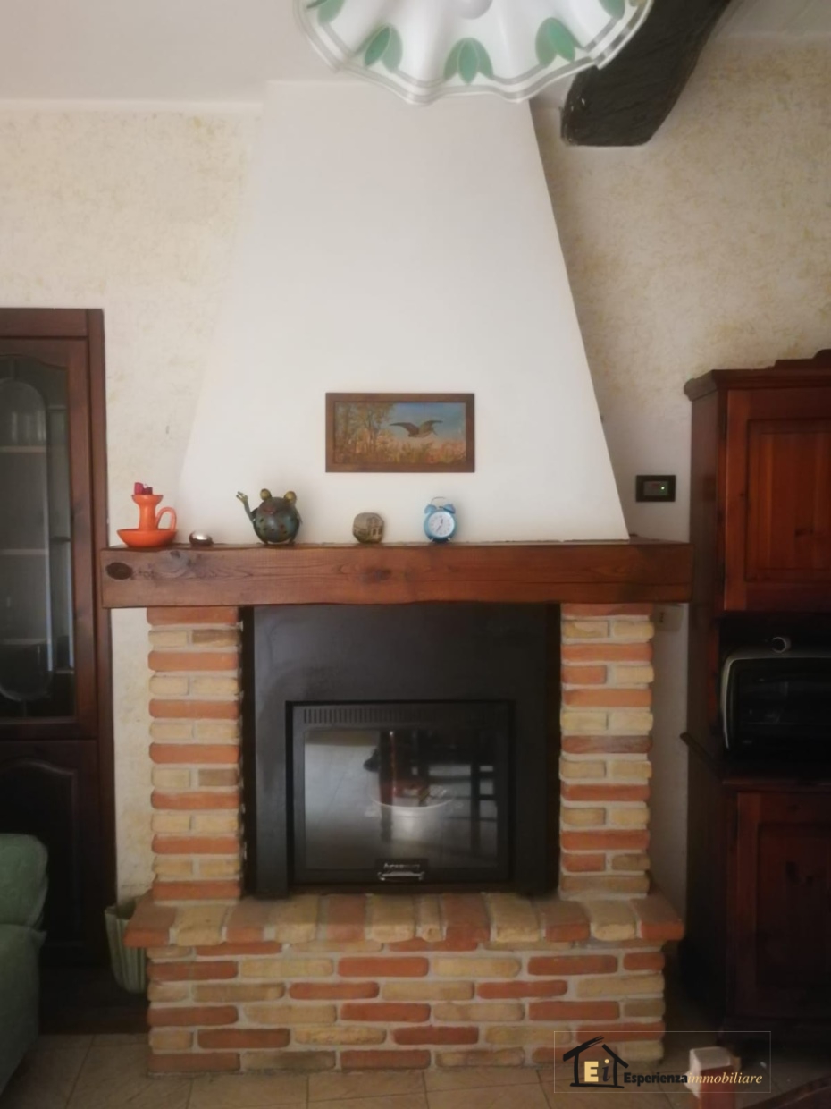 2 Bed, ApartmentFor Sale, Casperia, Rieti, Lazio