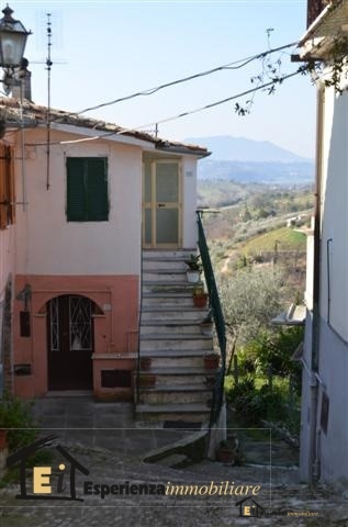 2 Bed, ApartmentFor Sale, Poggio Mirteto, Rieti, Lazio 2 Bed, ApartmentFor Sale, Poggio Mirteto, Rieti, Lazio
