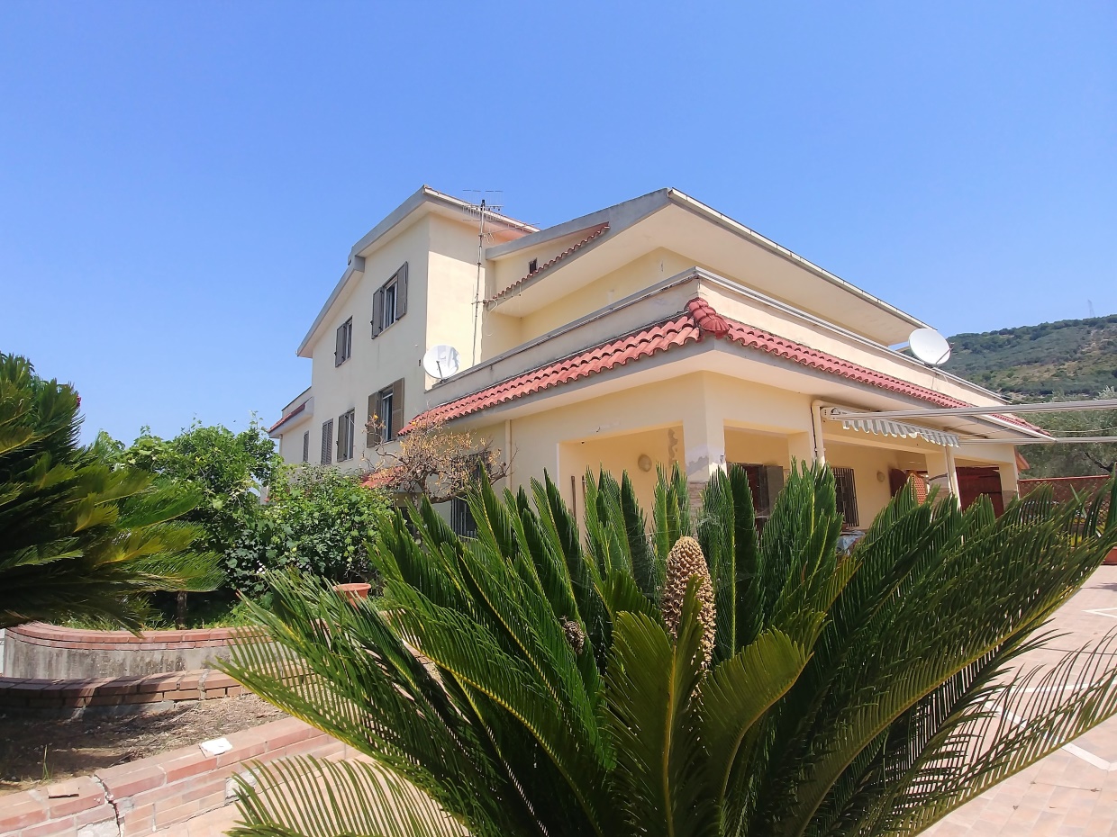 Commercial Property, For Sale