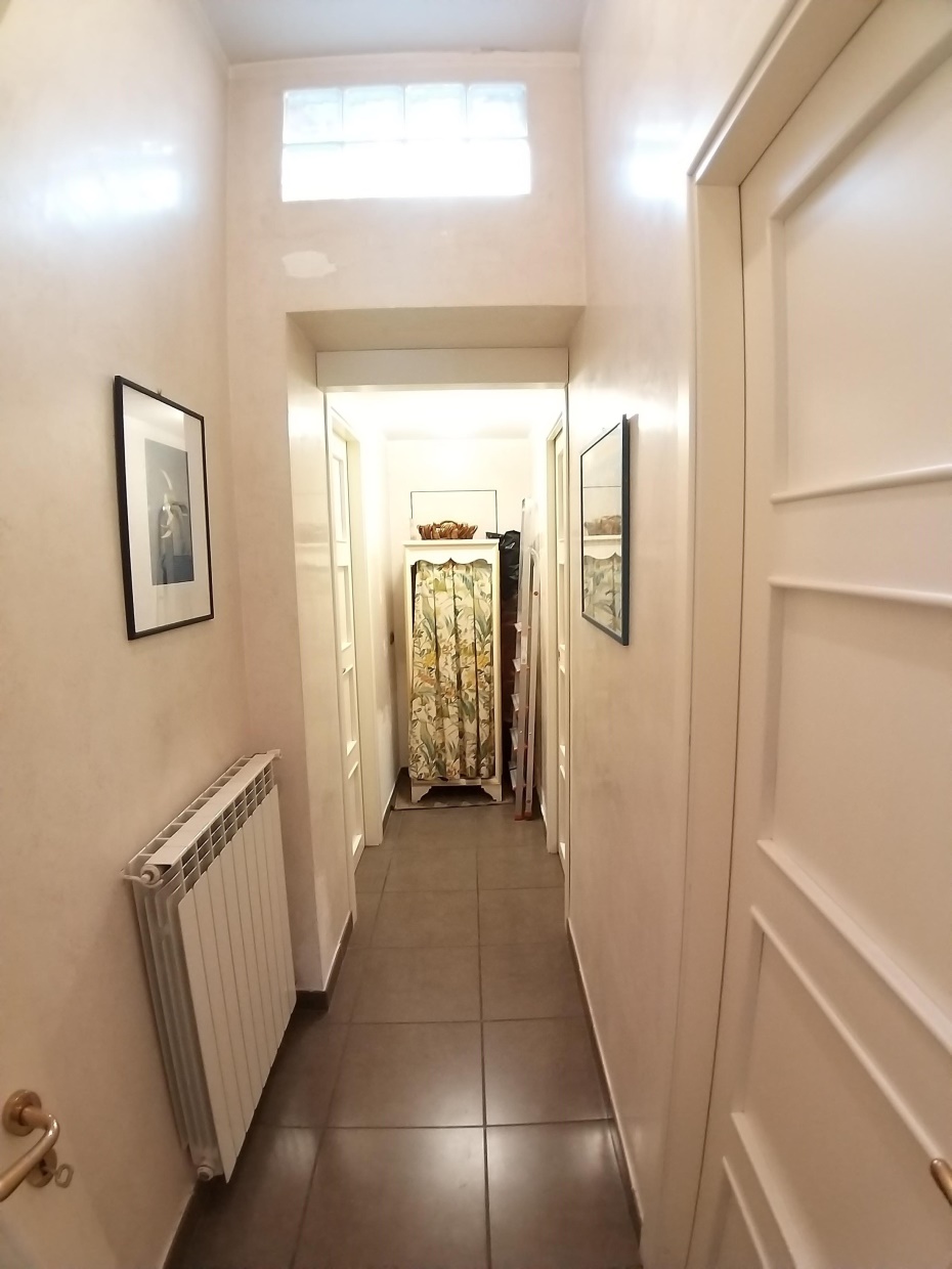 4 Bed, ApartmentFor Sale, Napoli, Campania