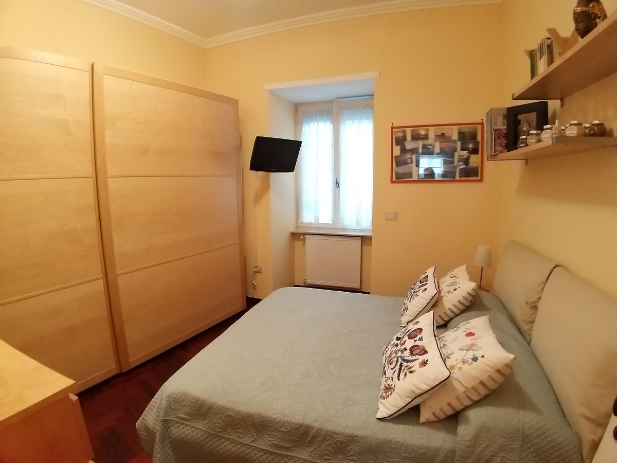 3 Bed, ApartmentFor Sale, Napoli, Campania
