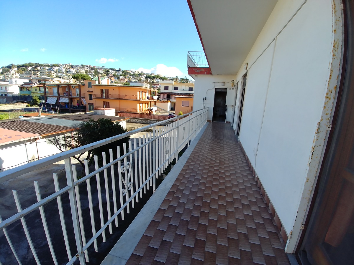 3 Bed, ApartmentFor Sale, Pozzuoli, Napoli, Campania