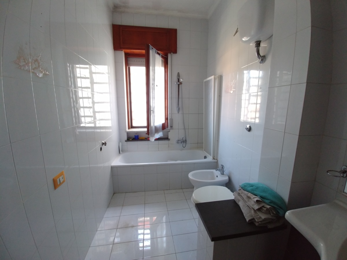 3 Bed, ApartmentFor Sale, Pozzuoli, Napoli, Campania