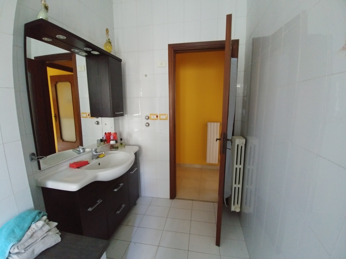 3 Bed, ApartmentFor Sale, Pozzuoli, Napoli, Campania