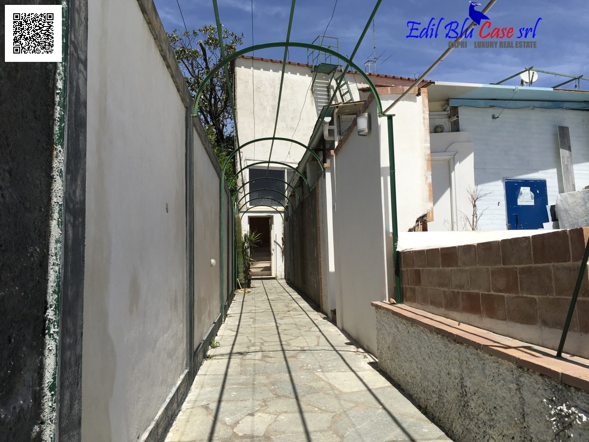 3 Bed, ApartmentFor Sale, Capri, Napoli, Campania 3 Bed, ApartmentFor Sale, Capri, Napoli, Campania