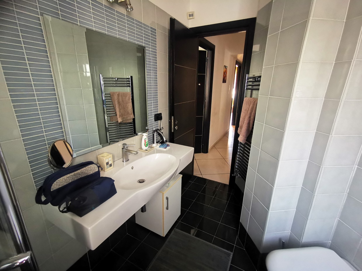 2 Bed, ApartmentFor Sale, Napoli, Campania