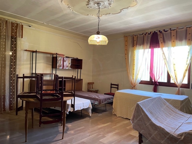 HouseFor Sale, Lizzano, Taranto, Puglia HouseFor Sale, Lizzano, Taranto, Puglia