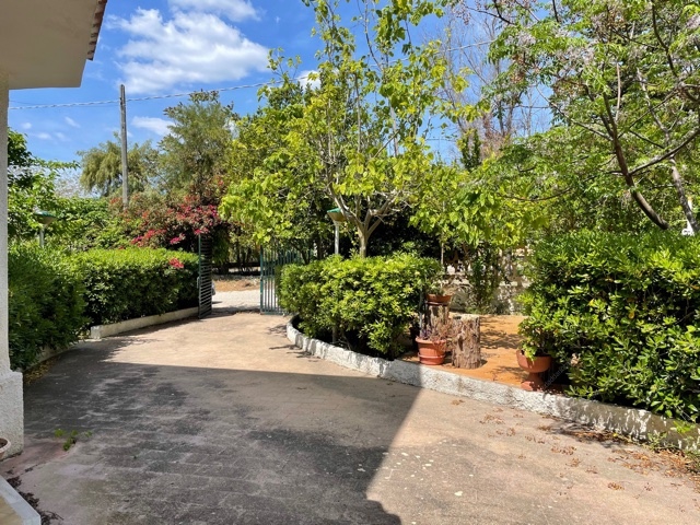 HouseFor Sale, Lizzano, Taranto, Puglia HouseFor Sale, Lizzano, Taranto, Puglia