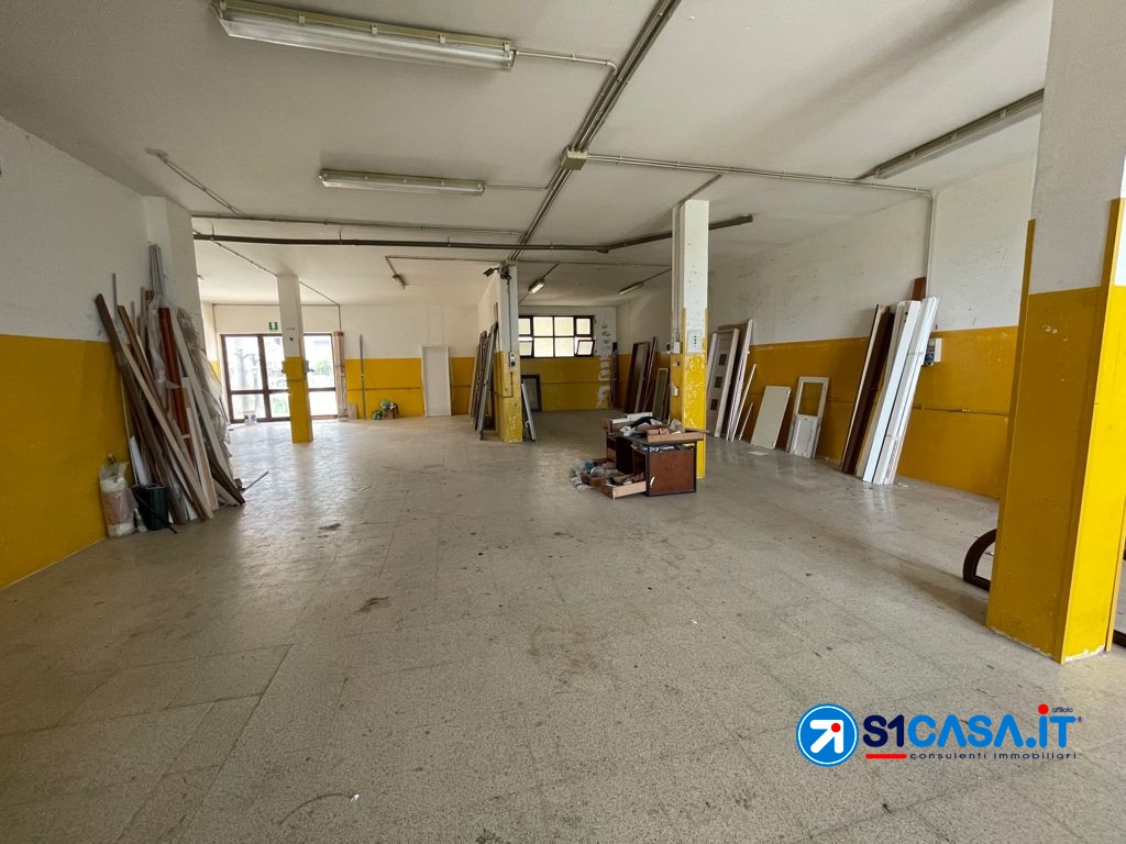 Commercial Property, For Sale Commercial Property, For Sale