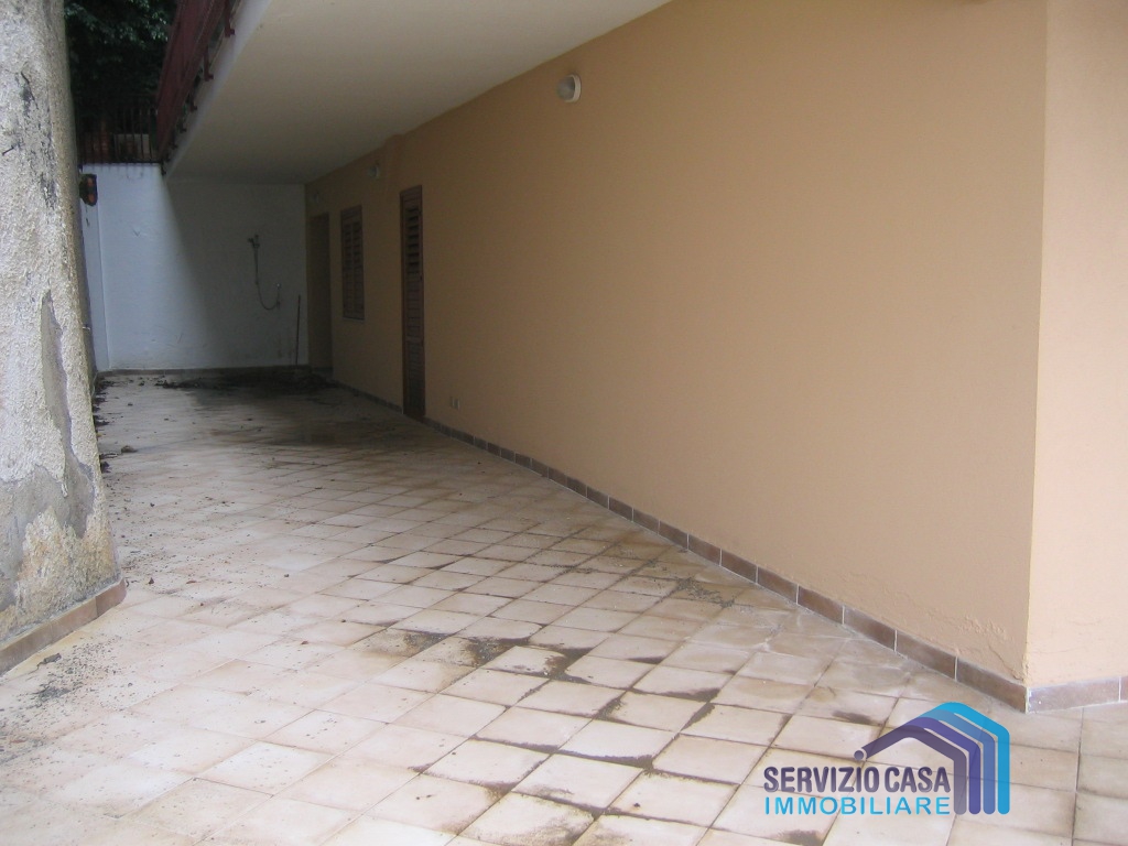 2 Bed, HouseFor Sale, Messina, Sicilia