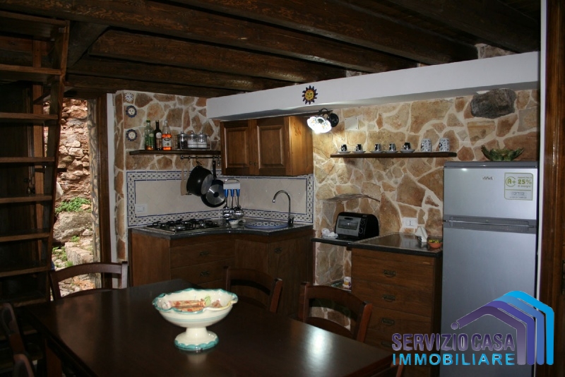 2 Bed, HouseFor Sale, Messina, Sicilia